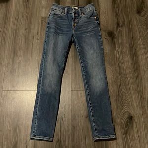 🌼 Madewell Jeans size 23 Blue Jeans 9” mid rise skinny crop button fly
